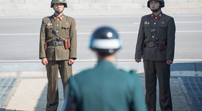 Séoul propose des discussions à Pyongyang pour réduire les tensions
