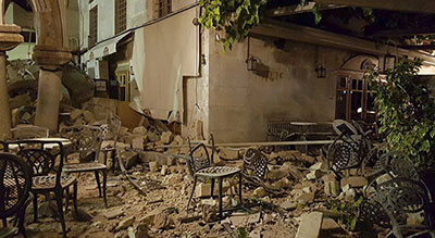 Un puissant #séisme provoque un #tsunami sur les côtes de la #Turquie
