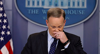 Pourquoi le porte-parole de la Maison-Blanche Sean Spicer a-t-il démissionné?
