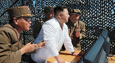 Kim personnellement présent sur les préparatifs à un nouveau tir d’essai

