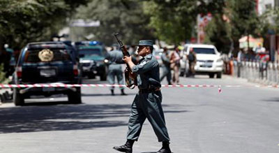 Attentat suicide devant l’#ambassade_d’Irak à #Kaboul