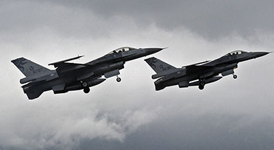 Des #F16 américains en Corée du Sud, en réponse au tir de missile nord-coréen