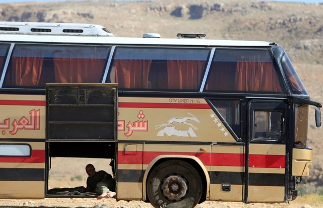  Les bus transportant les miliciens d’«al-Nosra» s’apprêtent à quitter le jurd d’#Ersal 