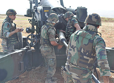 #Liban: L’artillerie de l’armée pilonne les positions de «#Daech» dans le jurd de Ras Baalbeck