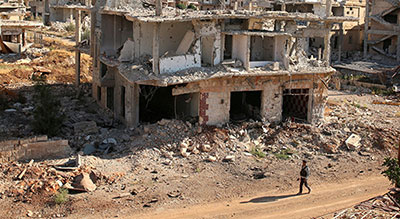 Un bombardement de la coalition US tue une famille de 8 personnes à Raqqa

