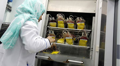 Yémen: la banque du sang menacée de fermeture imminente

