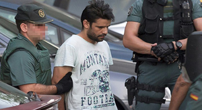 Attentats en Espagne: deux suspects écroués, un troisième libre
