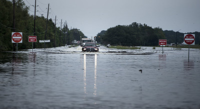 Harvey: deux explosions dans une usine chimique au Texas
