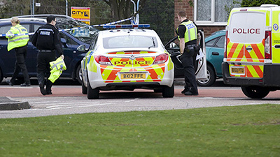 Royaume-Uni: Attaque au couteau dans une église, trois blessés