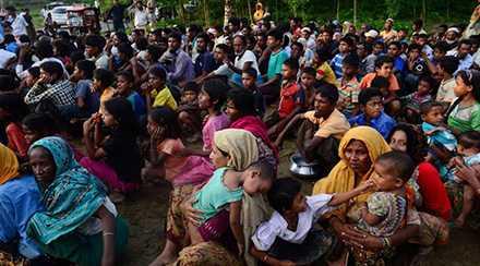 #Rohingyas de #Birmanie: 313.000 personnes ont fui au #Bangladesh depuis le 25 août 