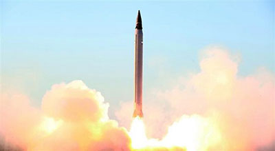 L’#Iran dévoile un #missile_balistique d’une portée de 2.000 km