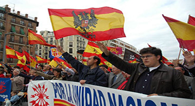 Catalogne: les manifestations patriotiques se multiplient en Espagne
