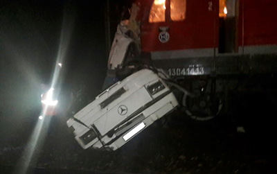 #Russie: au moins 16 morts dans une collision entre un car et un train
