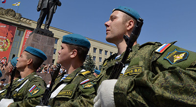 Le refus de délivrer des visas US à des militaires russes inacceptable pour Moscou
