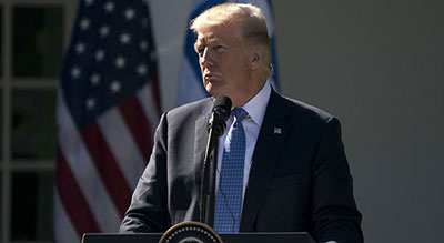 Un juge fédéral de Maryland suspend l’application de la troisième version du décret de Trump

