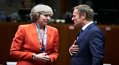Brexit: Les rumeurs d’un «blocage» des négociations sont «exagérées», assure Tusk
