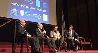 À New York, Turki al-Fayçal rencontre l’ancien directeur du «Mossad» dans une synagogue
