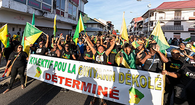 France: Affrontements en Guyane au premier jour de la visite du président Macron
