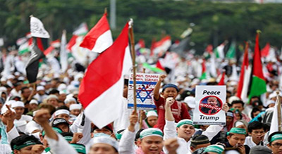 Indonésie: plus importante manifestation à Jakarta contre la décision de Trump sur al-Qods
