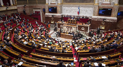 France: le Parlement vote définitivement le premier budget Macron
