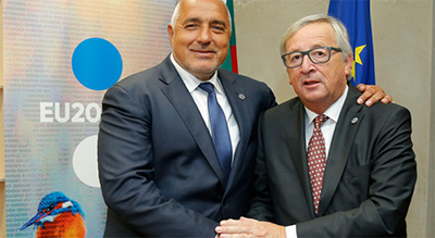 Pauvre et pro-européenne, la Bulgarie prend la présidence de l’UE
