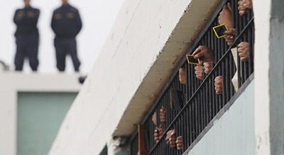 #France: agression de deux surveillants par un détenu #extrémiste en #Corse