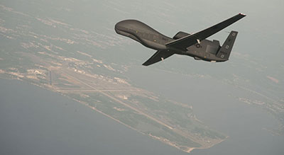 Un aéronef de reconnaissance US frôle la frontière russe


