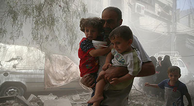 Qui forment les extrémistes pour commettre des attaques chimiques en Syrie?


