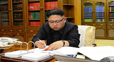 Kim Jong-un «examine la situation» après le oui de Donald Trump à une rencontre
