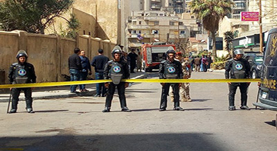 Egypte: explosion d’une voiture piégée à Alexandrie, un policier tué
