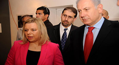 Affaire 4000: le couple Netanyahou et leur fils Yair entendus par les enquêteurs


