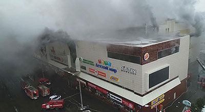 Après l’incendie meurtrier d’un centre commercial, les Russes réclament justice


