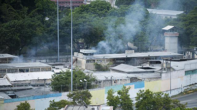 Venezuela: une mutinerie dans un commissariat surpeuplé fait 68 morts