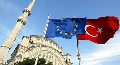 Éternel candidat: la Turquie peut détourner le regard de l’UE, selon un ex-ministre turc
