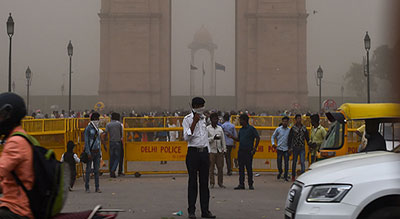 Inde: au moins 77 morts et 143 blessés dans des tempêtes de sable dans le nord


