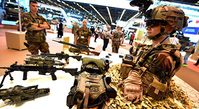 Ventes d’armes françaises en 2017 au Moyen-Orient: les ONG vent debout
