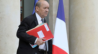 Trump ne supporte pas qu’il y ait une UE solidaire et déterminée, selon Le Drian


