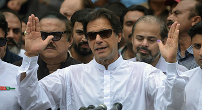 #Pakistan: #ImranKhan revendique la victoire aux législatives