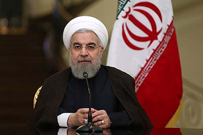 Rohani juge «insensé» des négociations à l’ombre des sanctions américaines