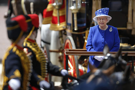 GB: un attentat de Daesh contre la reine Elizabeth II déjoué.