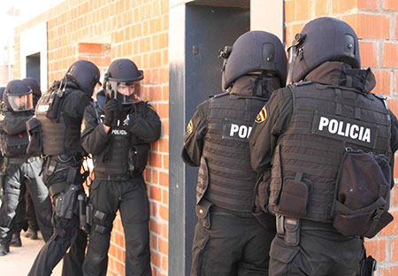 Espagne et Maroc mènent une «opération antiterroriste»,14 interpellations.
