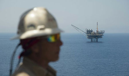 «Israël» approuve un accord majeur sur l’exploitation du gaz naturel.