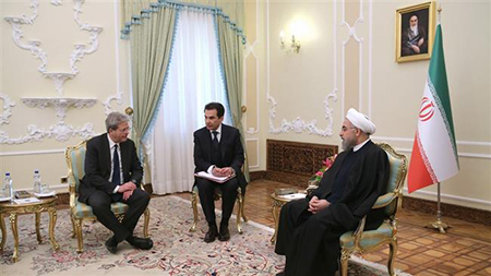 Le président iranien invité à se rendre en Italie