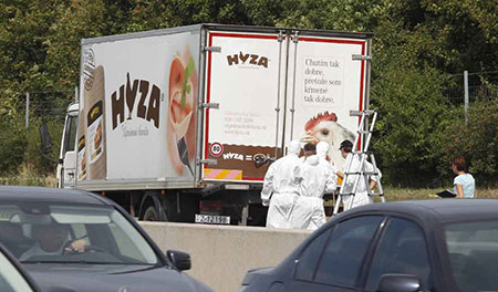 Autriche: plus de 70 migrants retrouvés morts dans un camion.