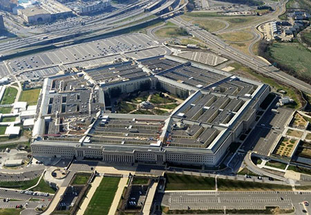 Des hackers russes attaquent des courriels du Pentagone.