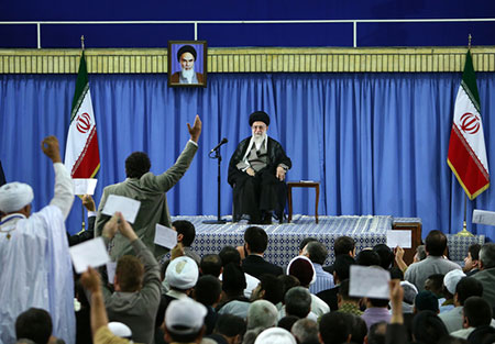 Sayed Khamenei: Nous allons contrer avec force toute infiltration US en Iran
