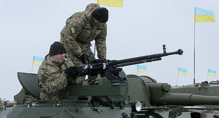 Ukraine: l’armée en proie à l’alcool et aux suicides