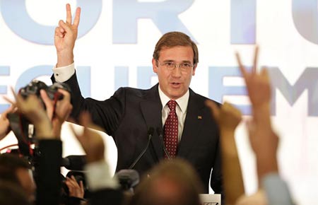 Portugal: la droite remporte les législatives, perd sa majorité absolue.