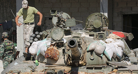 Syrie: l'armée gouvernementale lance une offensive au sud d'Alep