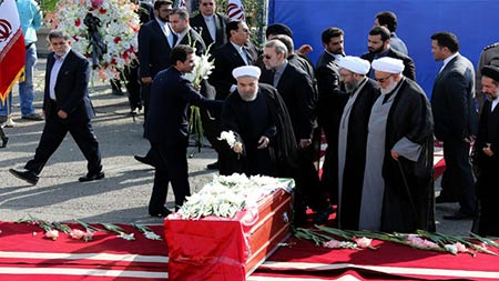 Rohani en accueillant les premiers corps de pèlerins tués: «Nous ne pardonnerons pas les coupables»
